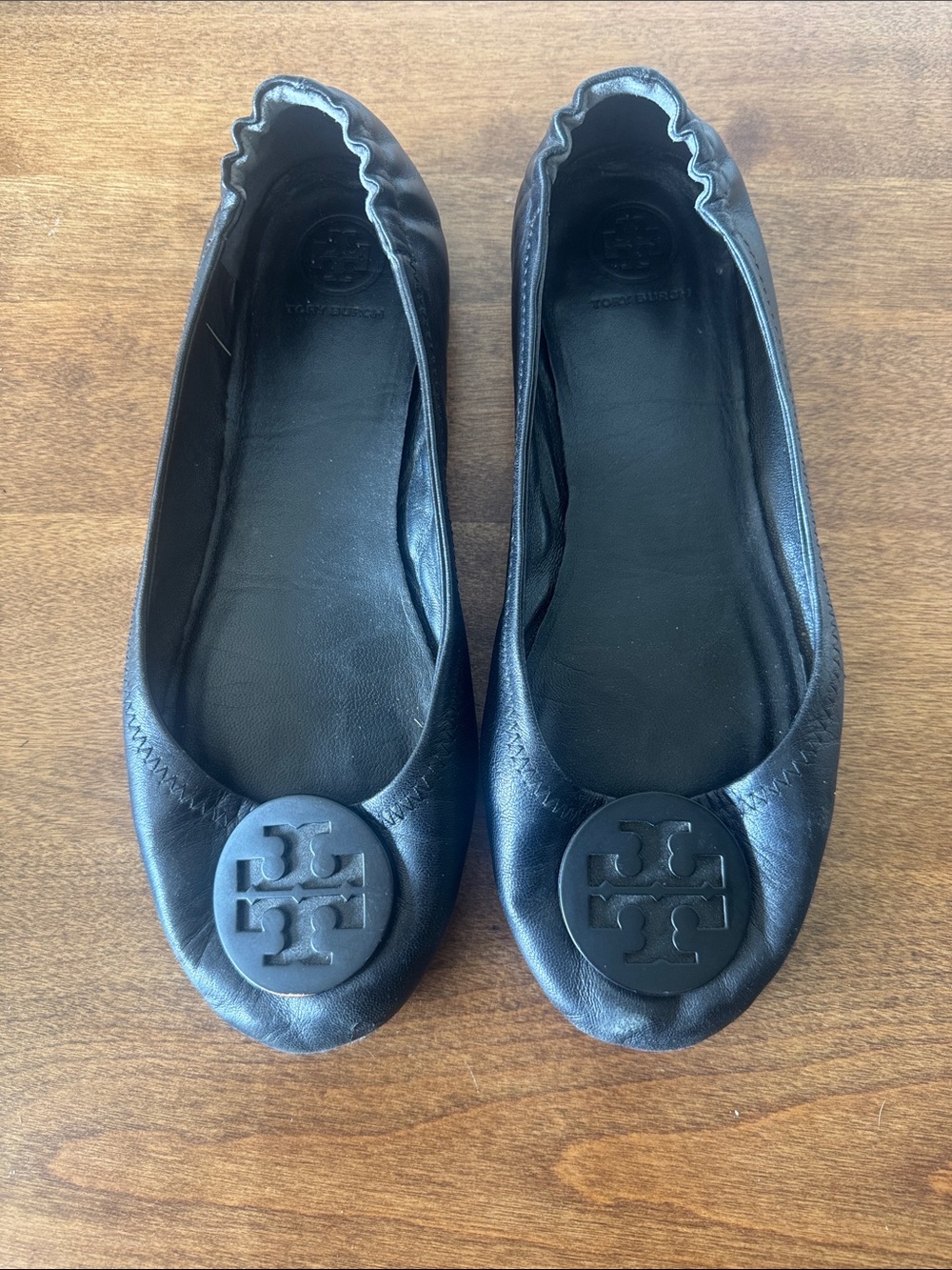 Tory Burch Black Leather Logo Ballet Flats